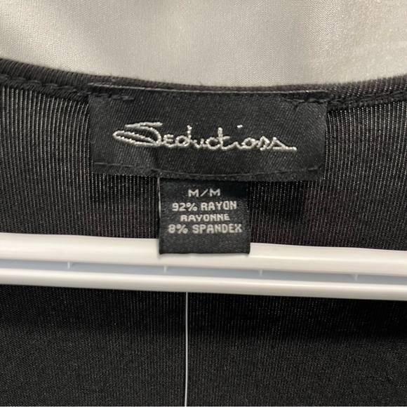 Romper embellished with bling size medium - Picture 9 of 9